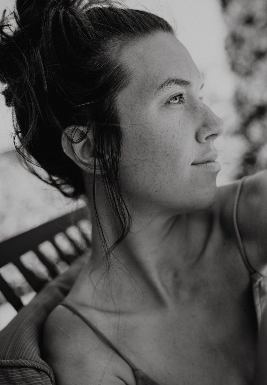 portrait photo of nia